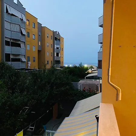 Apartment Smile
